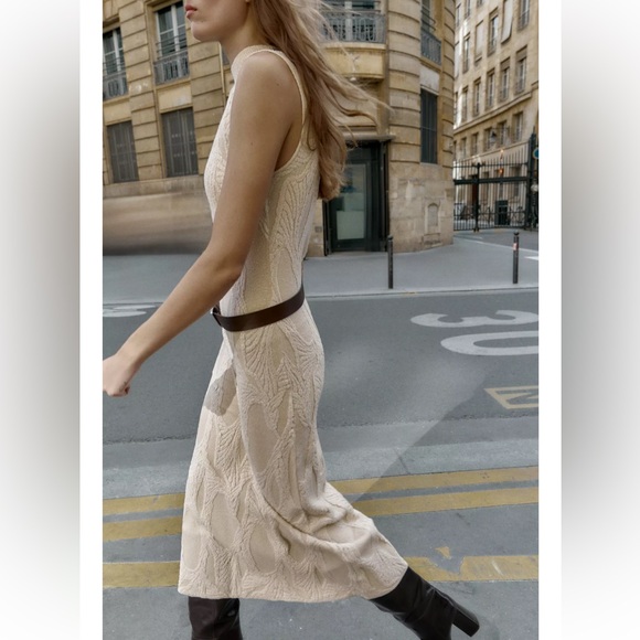 Zara Long Jacquard Dress - Picture 3 of 7